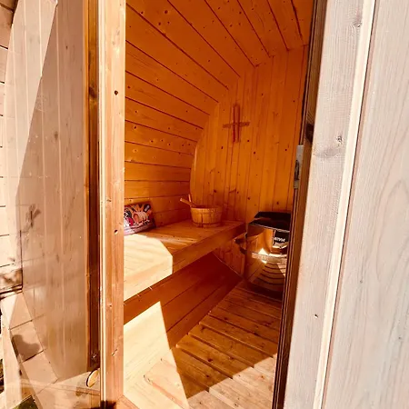 Canadienne Luxuszelt Saint-Savin (Isere)