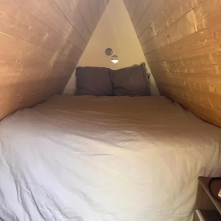 Luxury tent Canadienne Saint-Savin (Isere)