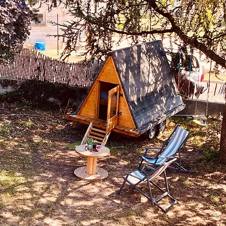 Luxury tent Canadienne