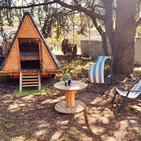 Canadienne Luxury tent *